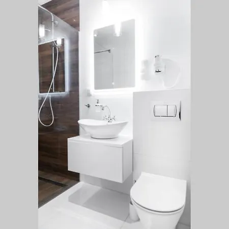 Househost Apartment: Miodowa 42/8a Street * Krasków